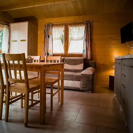 Aldeamento Turístico Osrodek Wypoczynkowy W Jeleniu *