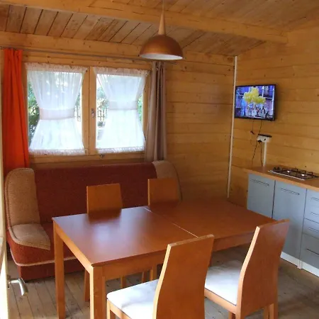 Osrodek Wypoczynkowy W Jeleniu Aldeamento Turístico Borne Sulinowo