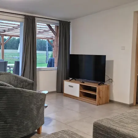 Üdülőpark Osrodek Wypoczynkowy W Jeleniu *